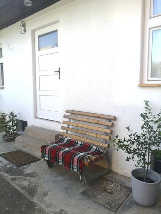 Casa Linum. U Centra Zlina S Atmosferou Venkova. Apartment Exterior photo